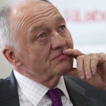 (Russian) Экс-мэр Лондона: Пётр Порошенко не может объединить недееспособную Украину
