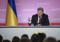 2023-12-29T135649Z_811349343_GM1EACT1OWS..ADP_3_UKRAINE-CRISIS-POROSHENKO